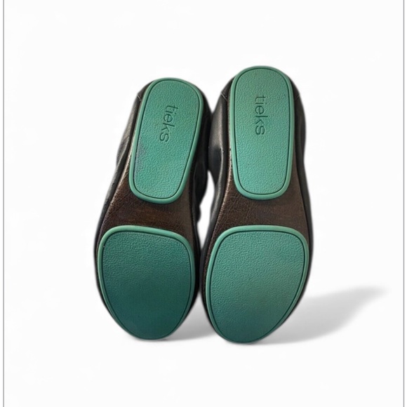 Tieks Black Leather Flats - Picture 7 of 7